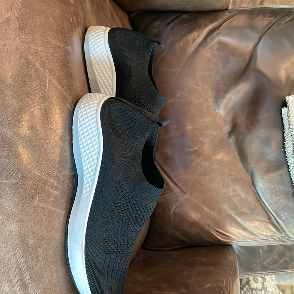 Tommy Bahama Black Knit Slip on Sneaker